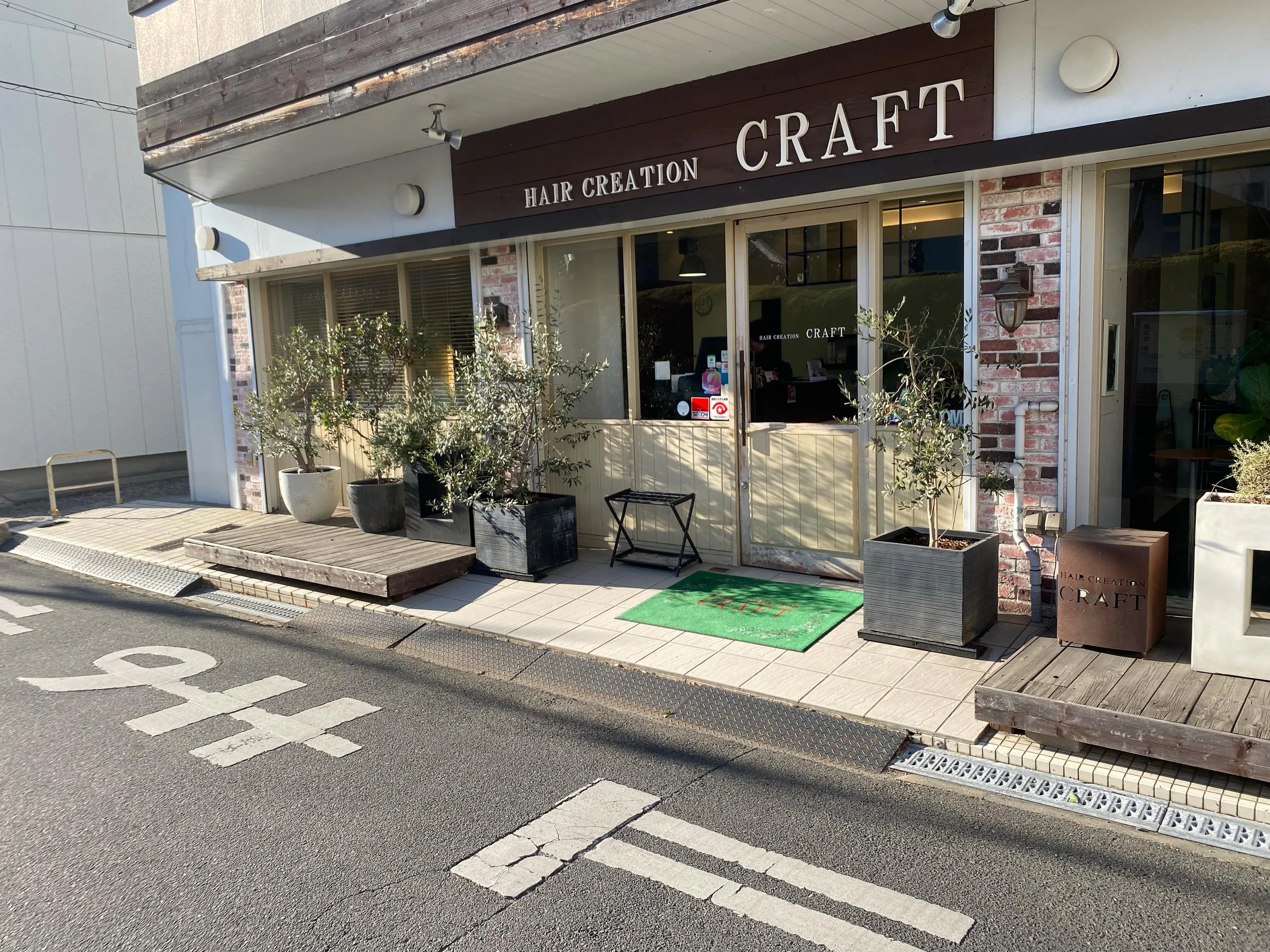 先日、 @_haircreationcraft_ 様のウッド...